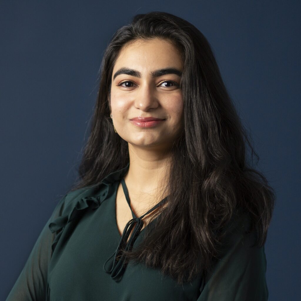 Headshot of Marium Rasheed